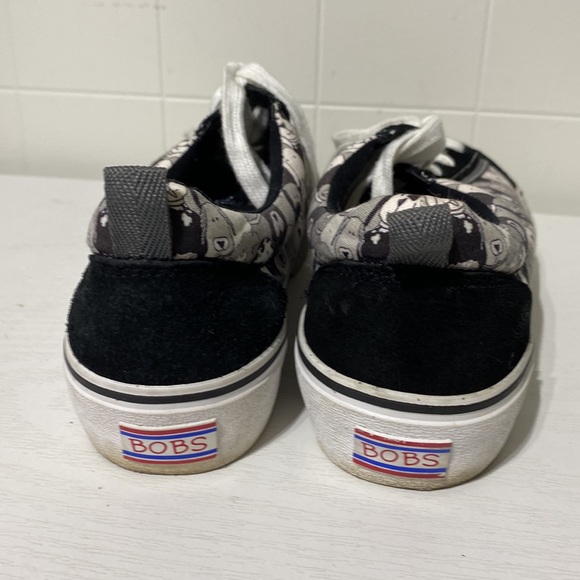 BOBS Skechers Women's 9.5 Marley Party Favor Lace Up Sneaker Dog Lover Shoes - Picture 5 of 7